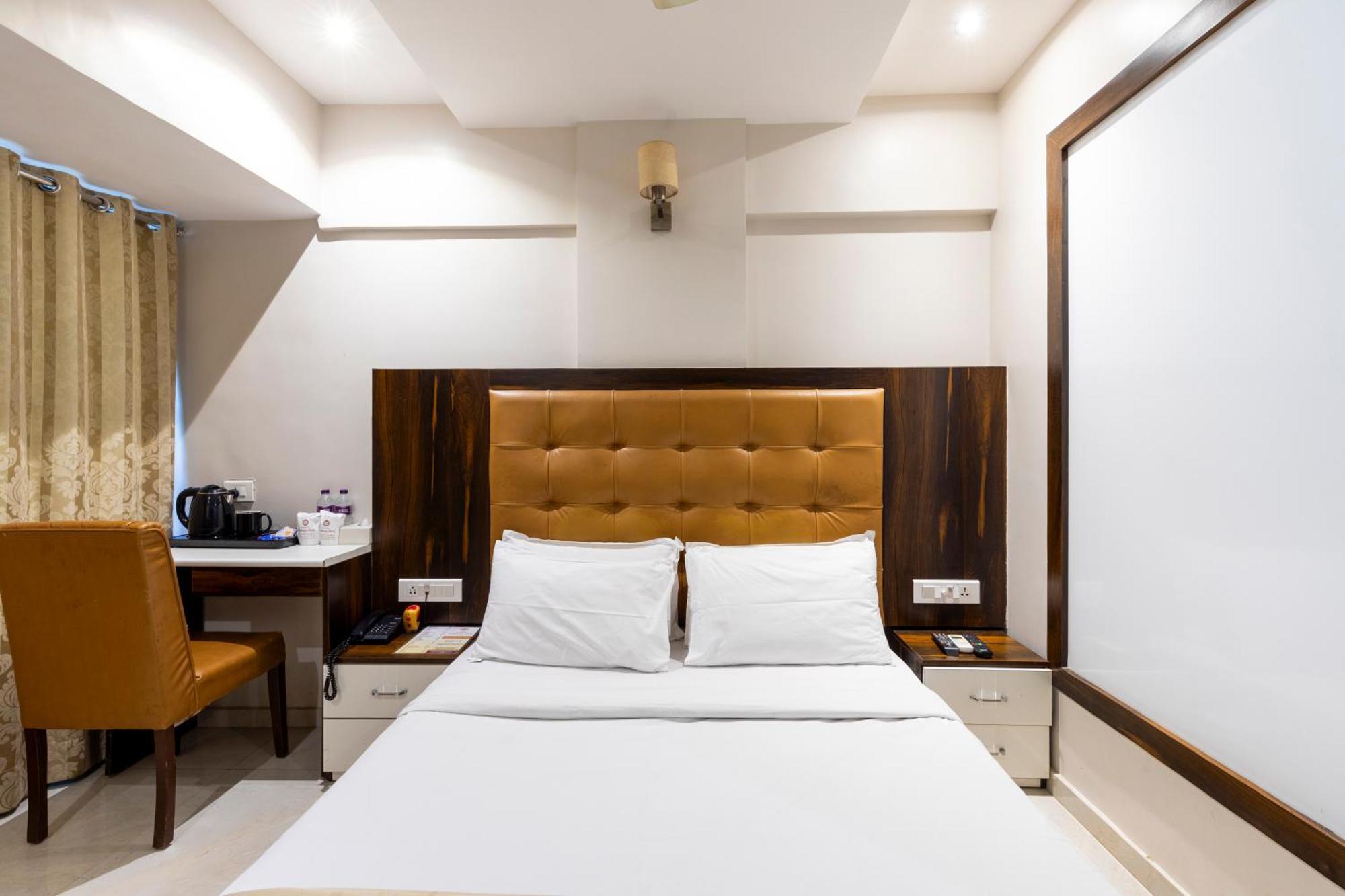 Hotel Embassy Park - Bkc Mumbai Eksteriør bilde